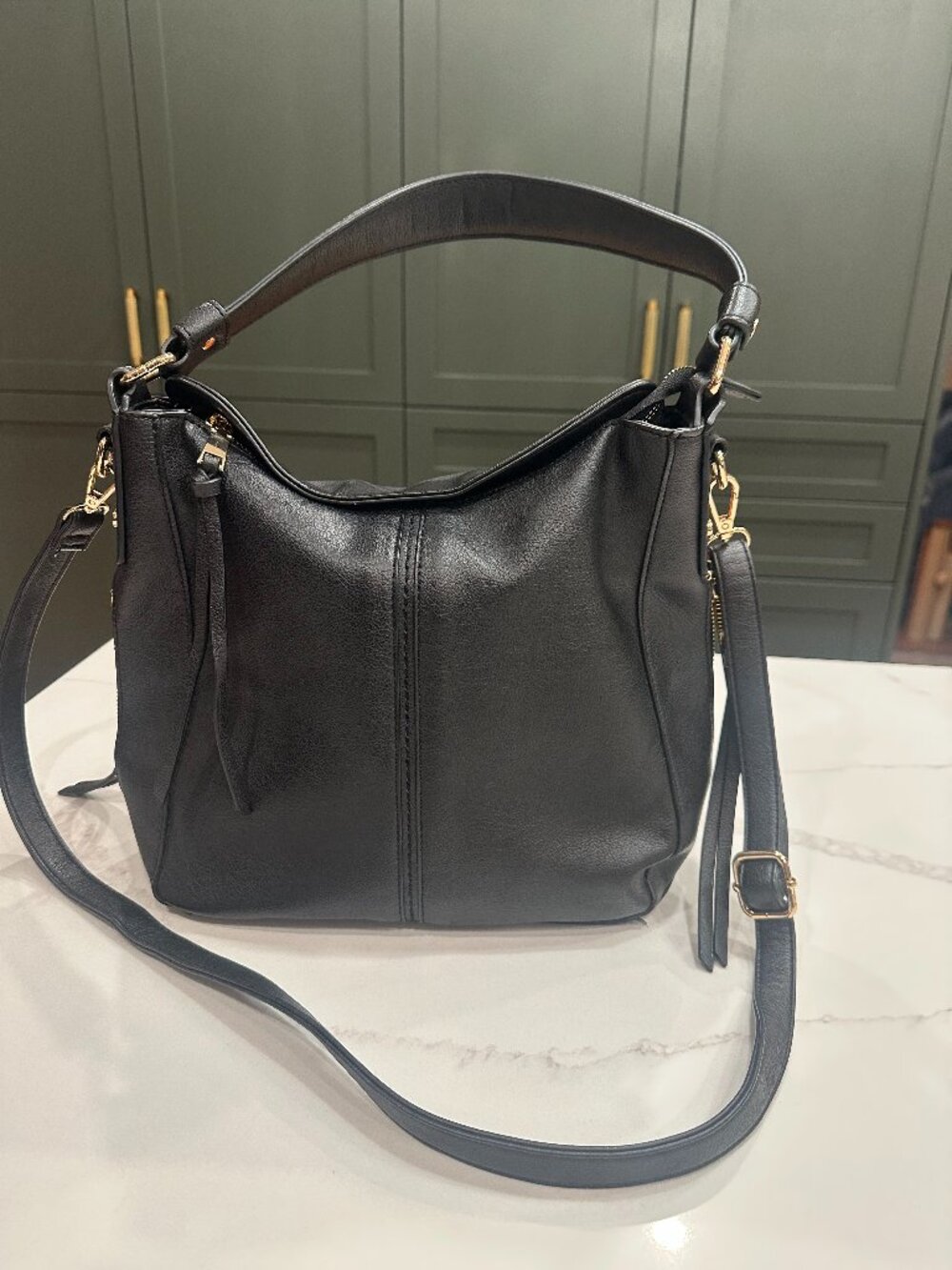 Realer Black Hobo Shoulder and Convertible Crossbody Bag